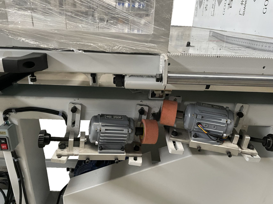DTLQ-4L Máy Cắt Bọt Biển Đứng Bằng Tay Tự Động 1.74kW