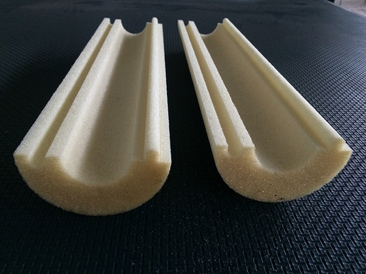 Máy cắt bọt PU hoàn toàn tự động với hệ thống điều khiển máy tính công nghiệp cho vật liệu cứng và linh hoạt