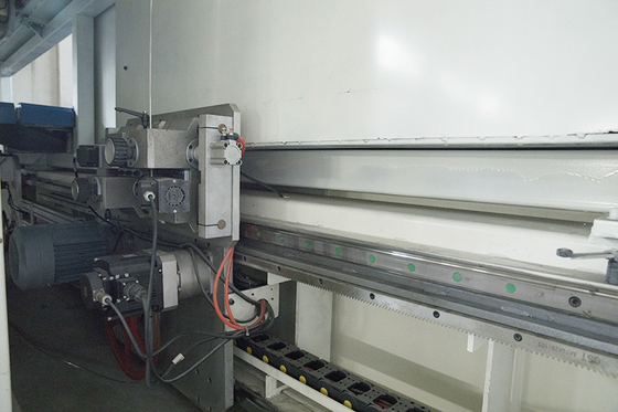 Máy cắt bọt dao vòng CNC chi phí thấp 0 - 6m/min