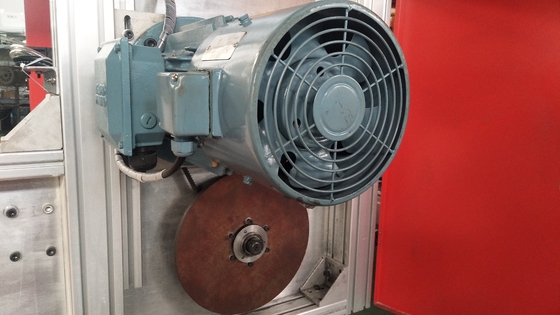 Máy cắt bọt dọc Cnc Contour Điều khiển máy tính
