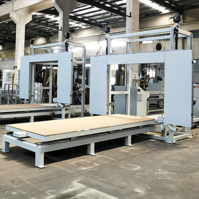 Máy cắt bọt PU được điều khiển bằng máy tính công nghiệp với dây mài cao tốc
