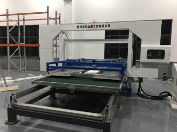 Máy cắt đường viền quay vòng hợp lý để cắt bọt biển composite và vật liệu