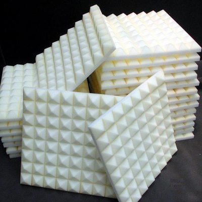 Máy cắt thẳng đứng bọt CNC Máy cắt tuần hoàn cho cắt bọt PU linh hoạt Tốc độ cao cắt đường viền với độ chính xác cao