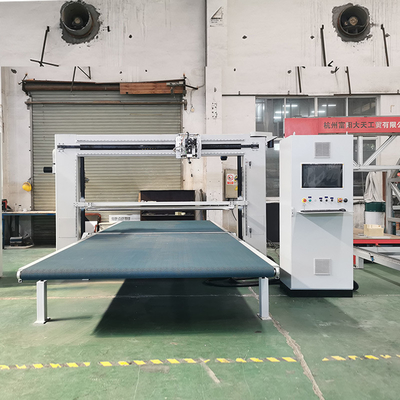 Máy cắt bọt hai lưỡi dao động CNC cho ngành công nghiệp cắt bọt mềm D&T