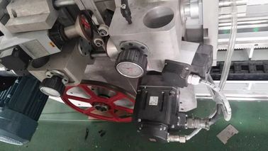 Máy tạo bọt polyurethane Cnc dọc với dao quay