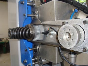D & T Máy cắt bọt PU linh hoạt ngang D & T Dao cắt đường viền dao động