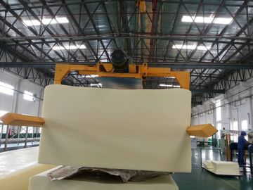 Đơn vị Full ngang tự động liên tục PU Foam dây chuyền sản xuất dài Foam Crane
