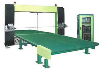 Phanh hệ thống dây chuyền sản xuất Sponge / Dao động Blade Cutter Đối với Polyurethane Foam