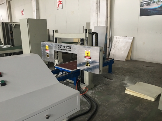 Máy cắt bọt ngang dây nhanh Cnc cho bọt Pir Eva